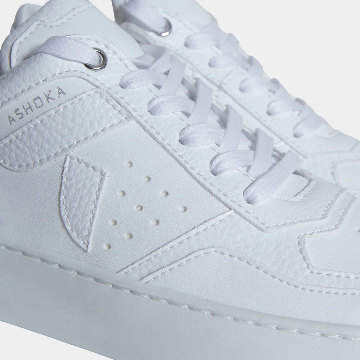 Matéo Low-Top Biosourced & Recycled Sneaker – White - Image 5