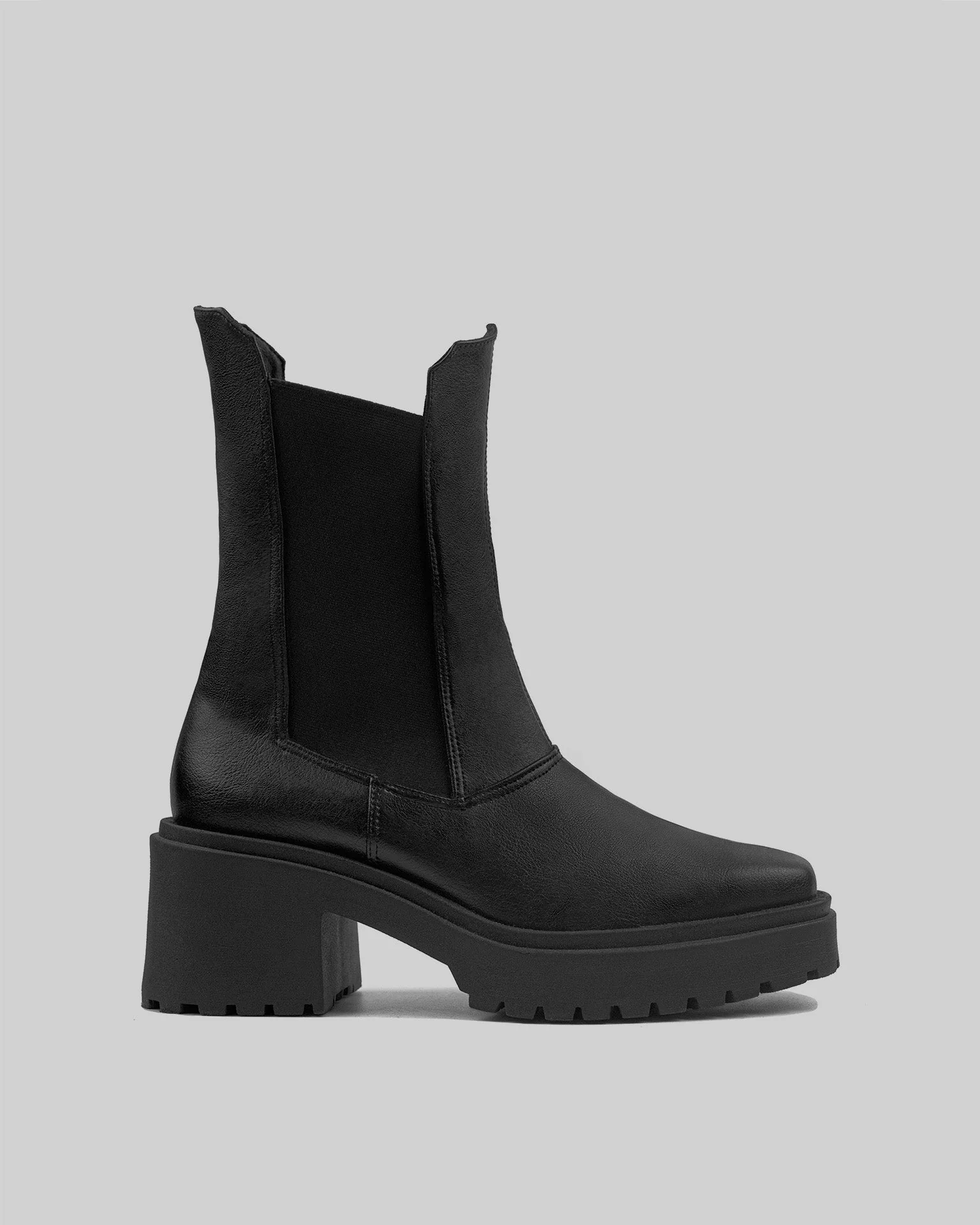 Squared chelsea boots - Image 11