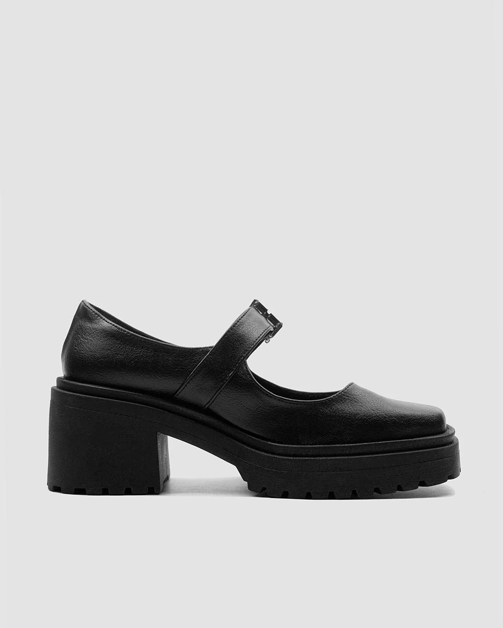 Squared Mary Jane Pumps Black made of Grape Leather - Image 10