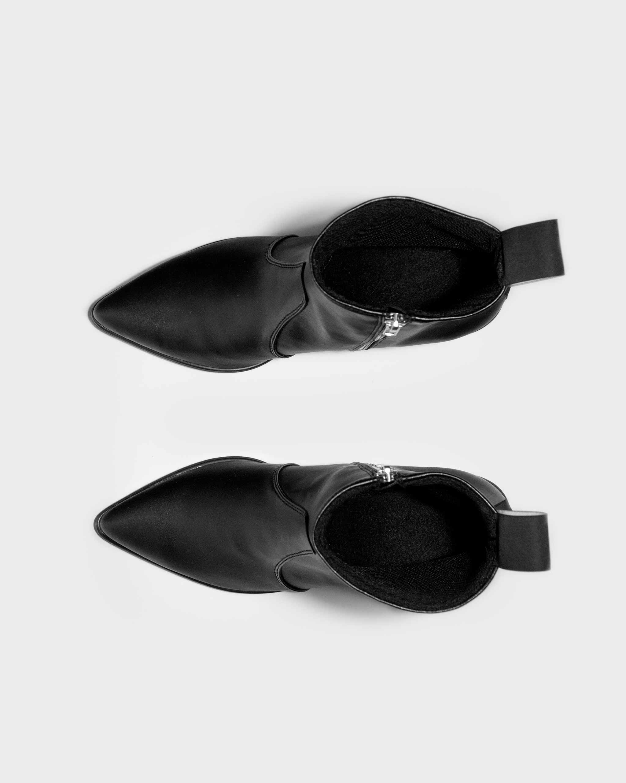 Swan No.1 Black Nopal cactus leather boots - Image 3