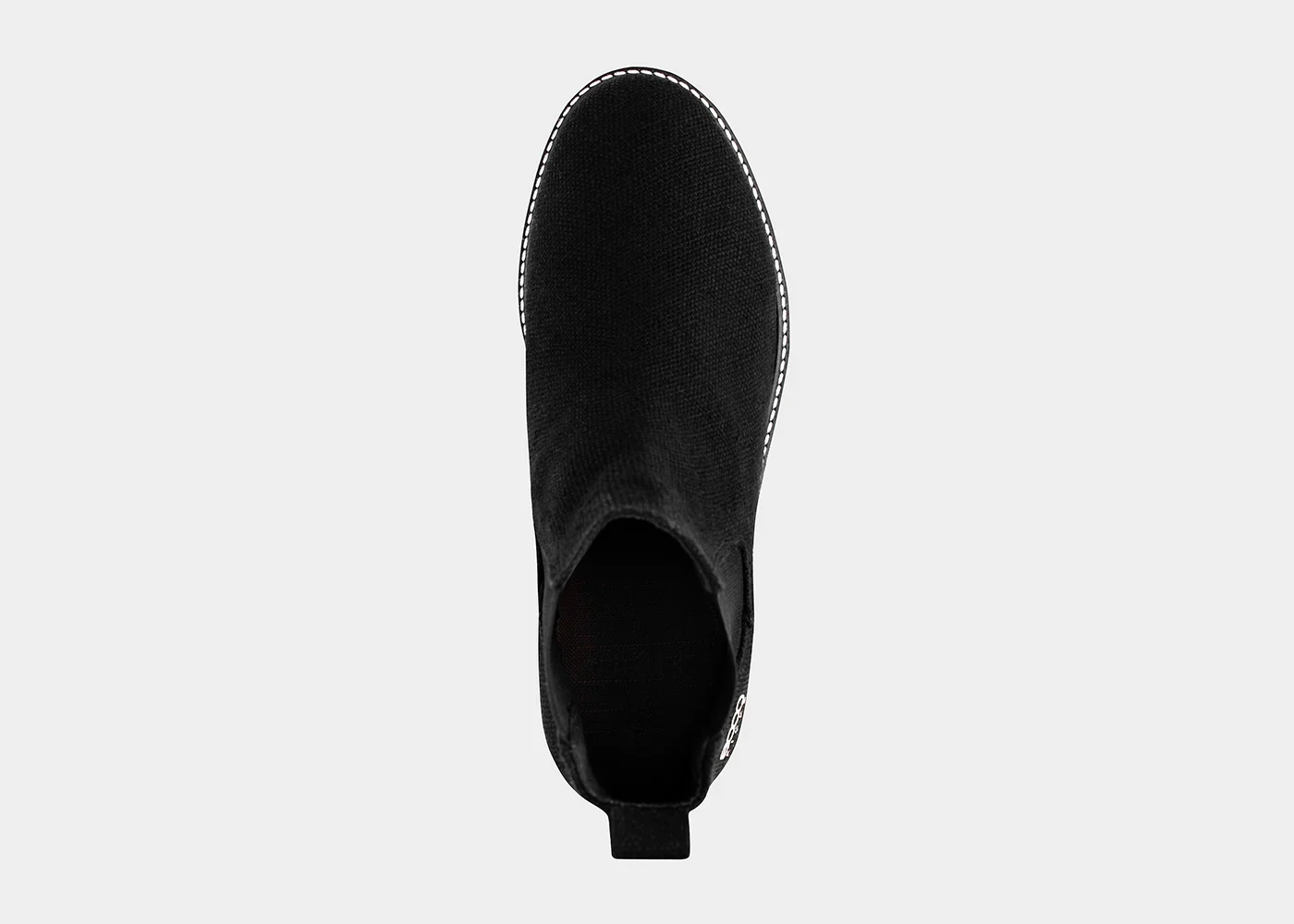 The Crossover Hemp Chelsea for Women in Black - Image 3