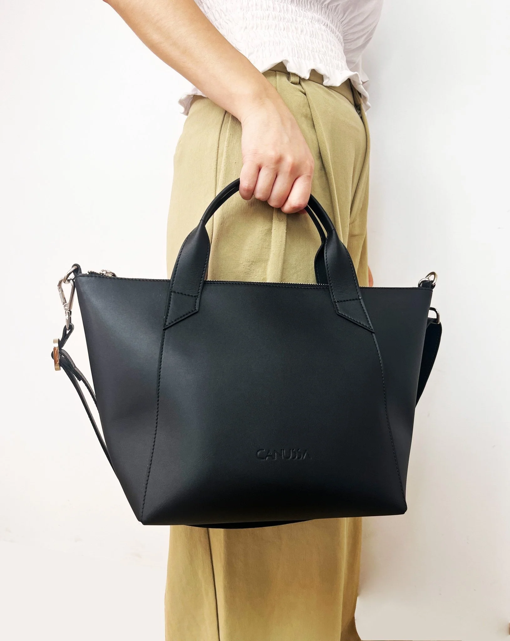 Trotto crossbody bag - Corn Black - Image 6