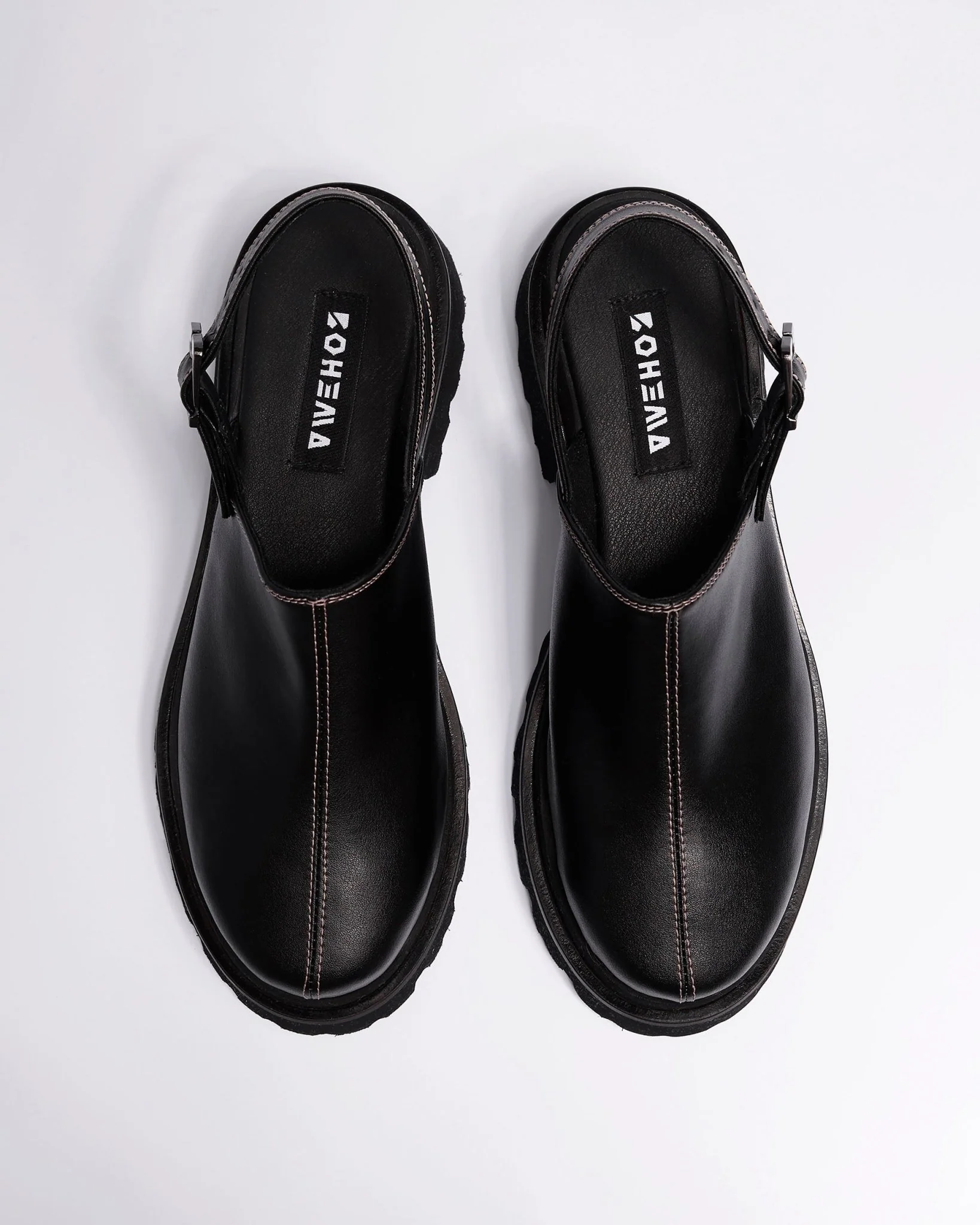 Urban Clogs made of vegan grape leather - Image 4