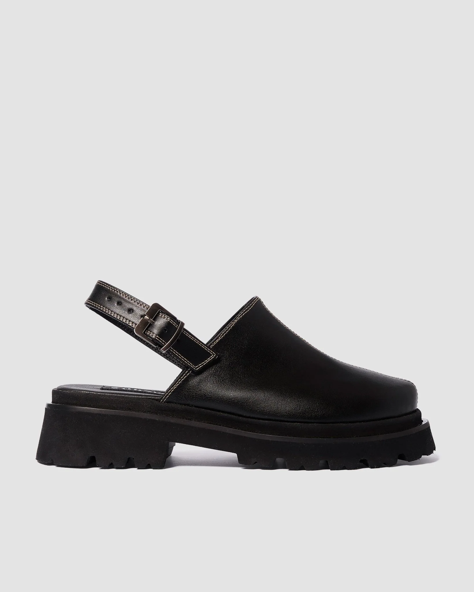 Urban Clogs made of vegan grape leather - Image 8
