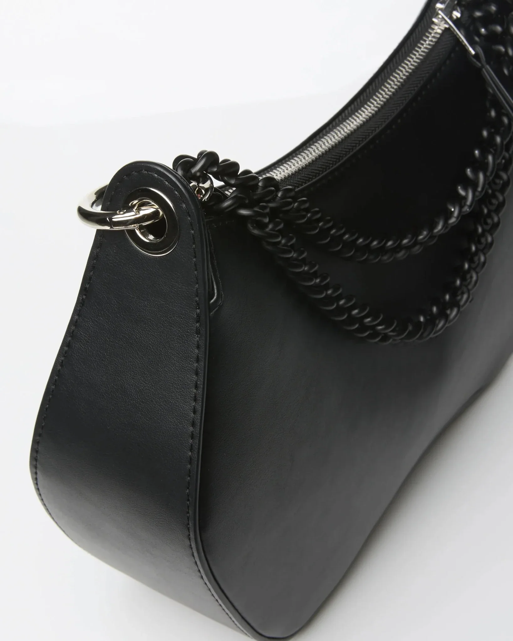 Vamp B-Bag of grape-based vegan leather - Image 11