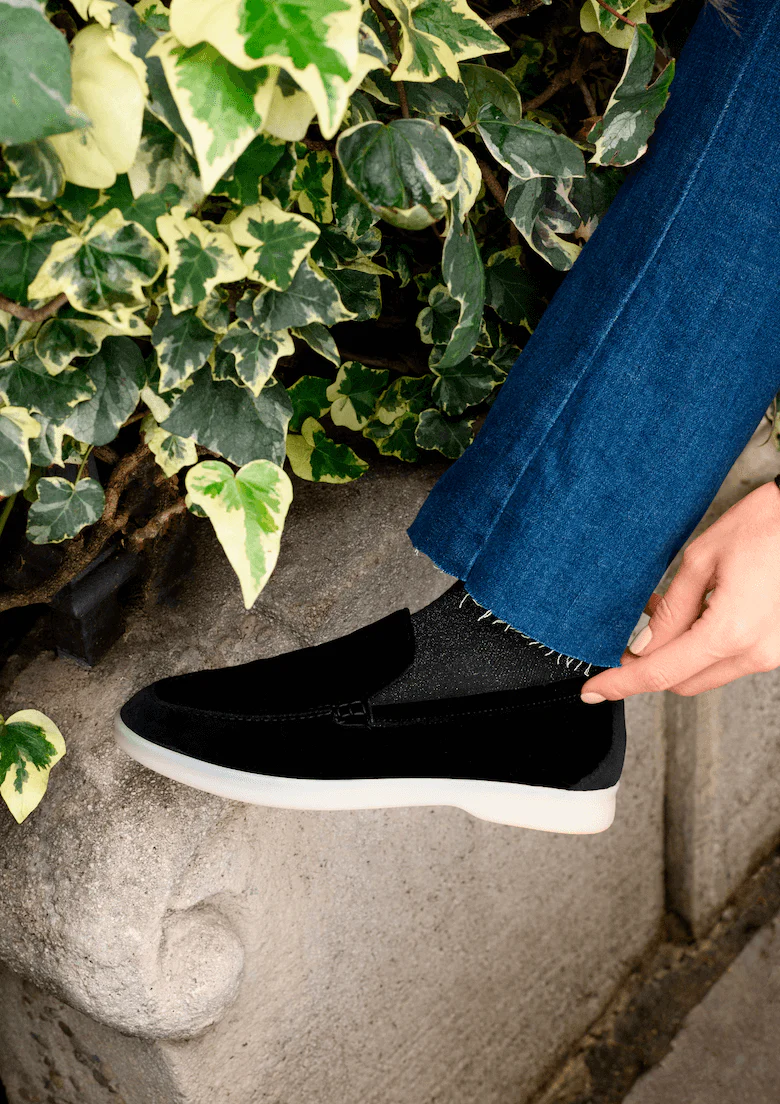 Vegan Velvet Loafer Black - Image 4