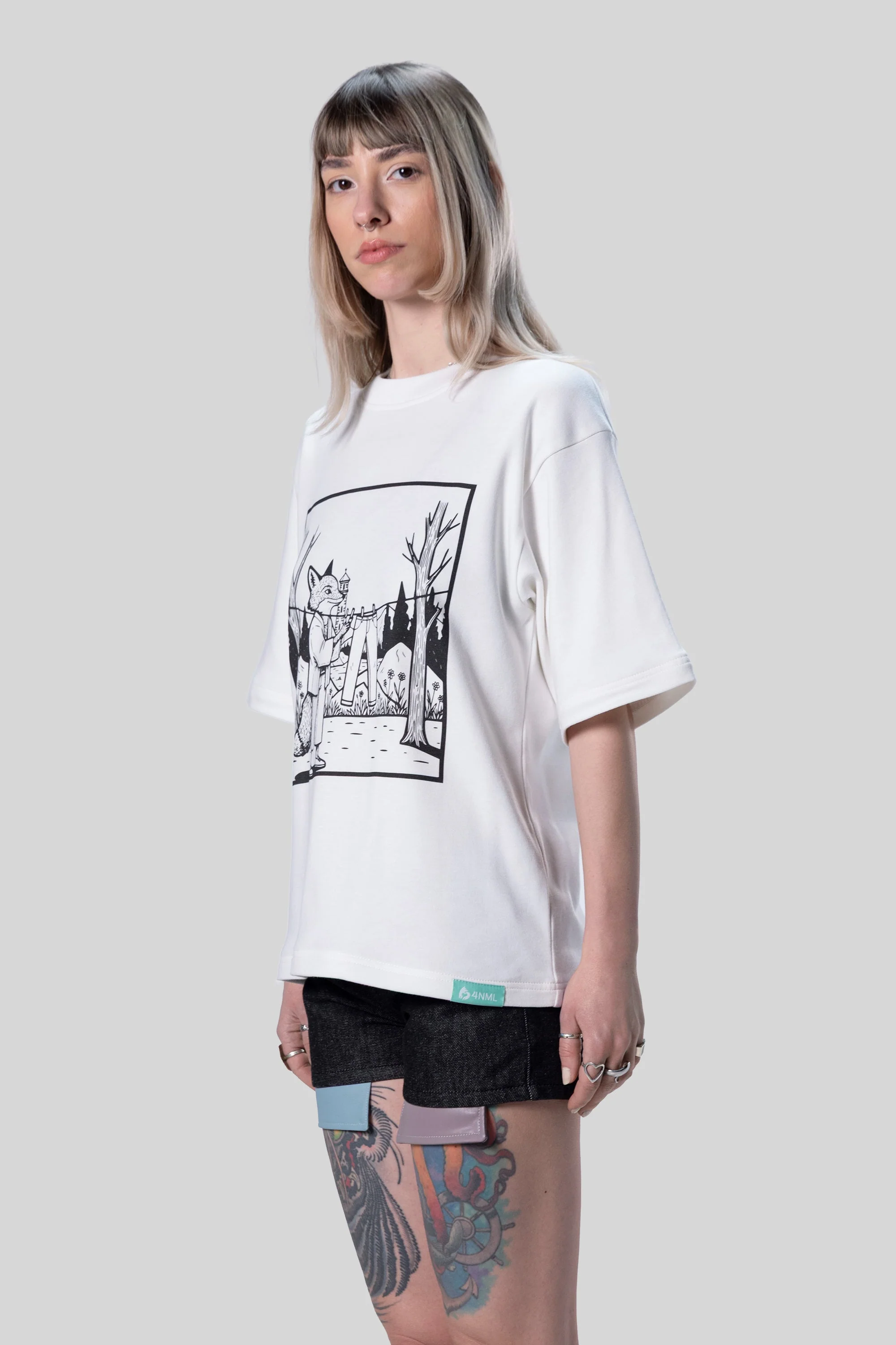 Women's Lineage Tee - Image 3